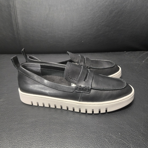 Vionic Women's Size 8 Uptown Black Leather Loafers - Picture 7 of 12